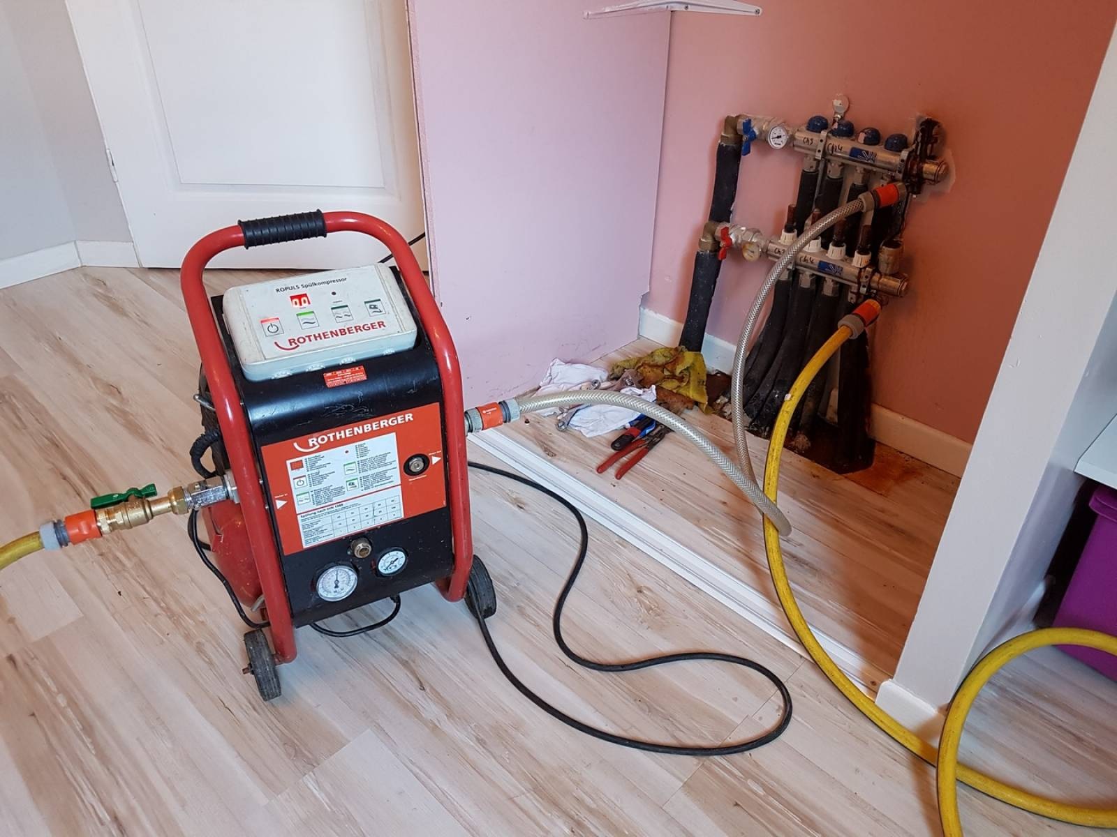 Üsküdar Yavuztürk Vaillant Hermetik Şofben Kombi Bakımı